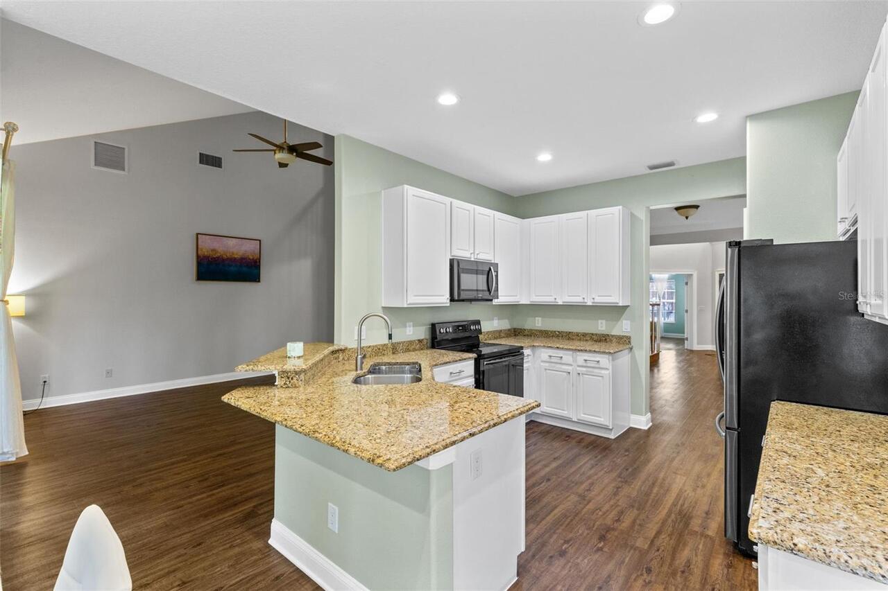 Listing Photo 7