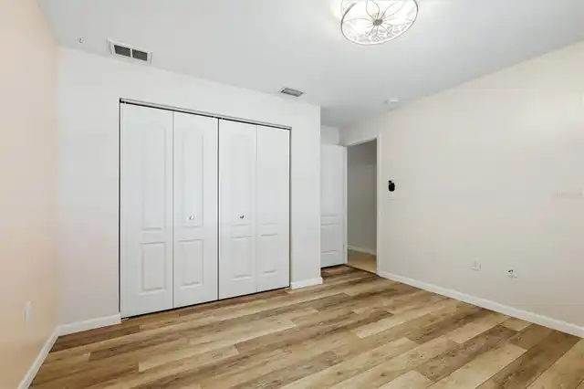 Listing Photo 38
