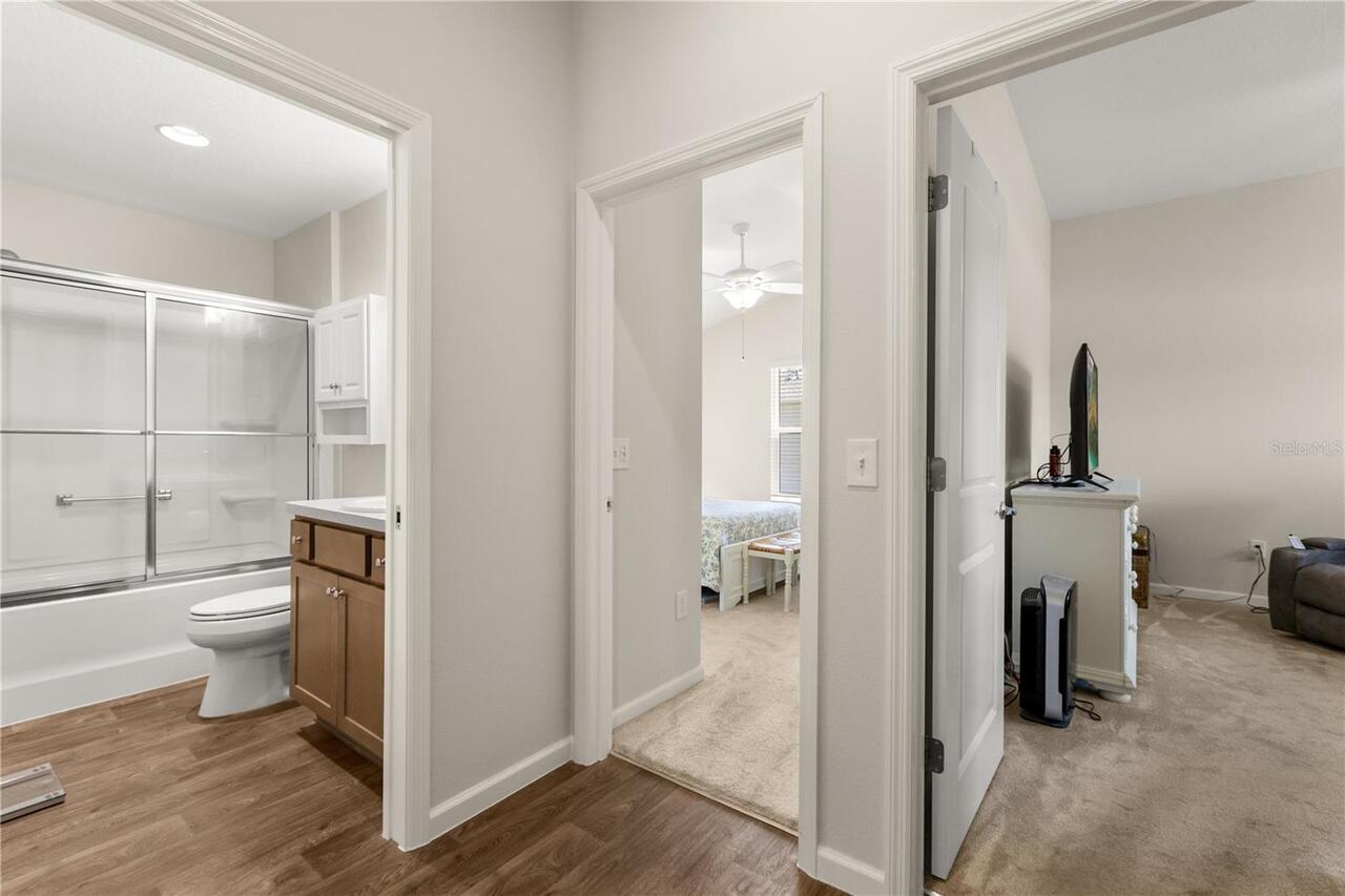 Listing Photo 15