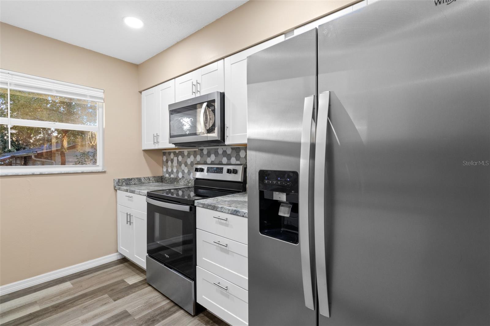 Listing Photo 17