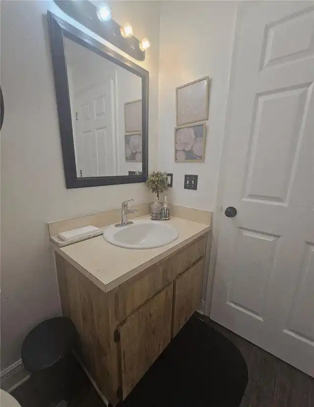 Listing Photo 16