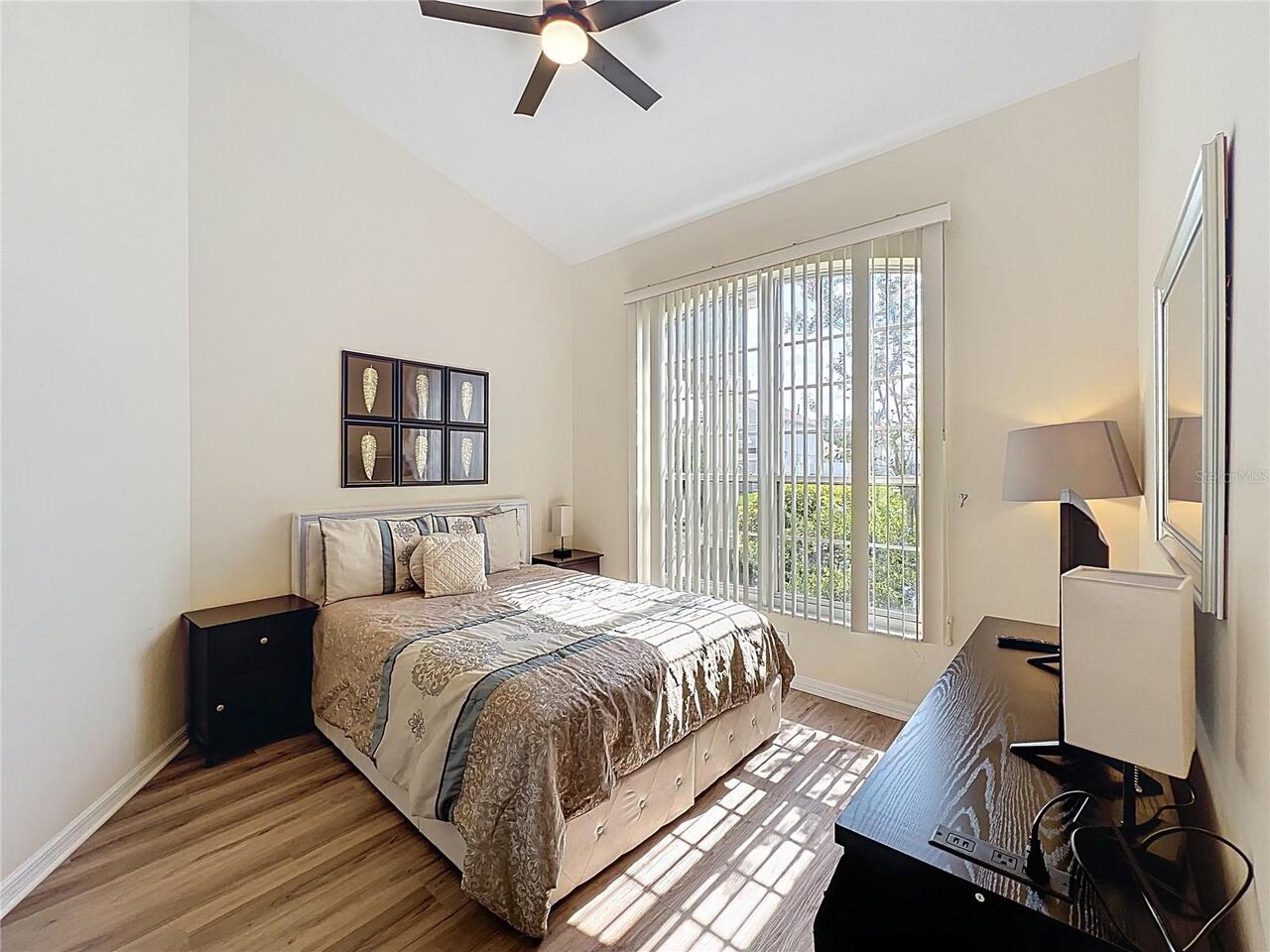Listing Photo 23