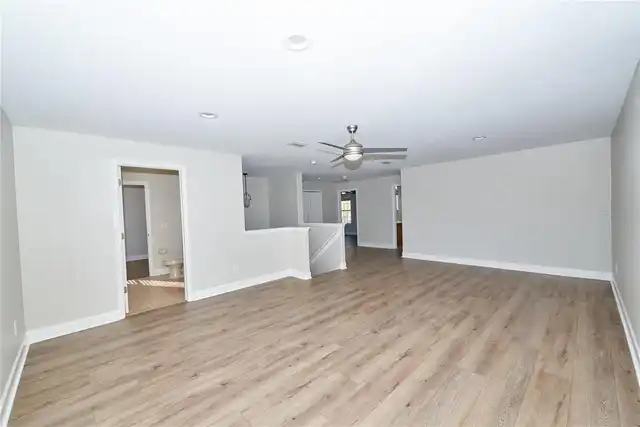 Listing Photo 42
