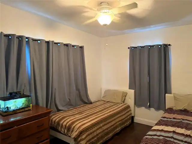 Listing Photo 8