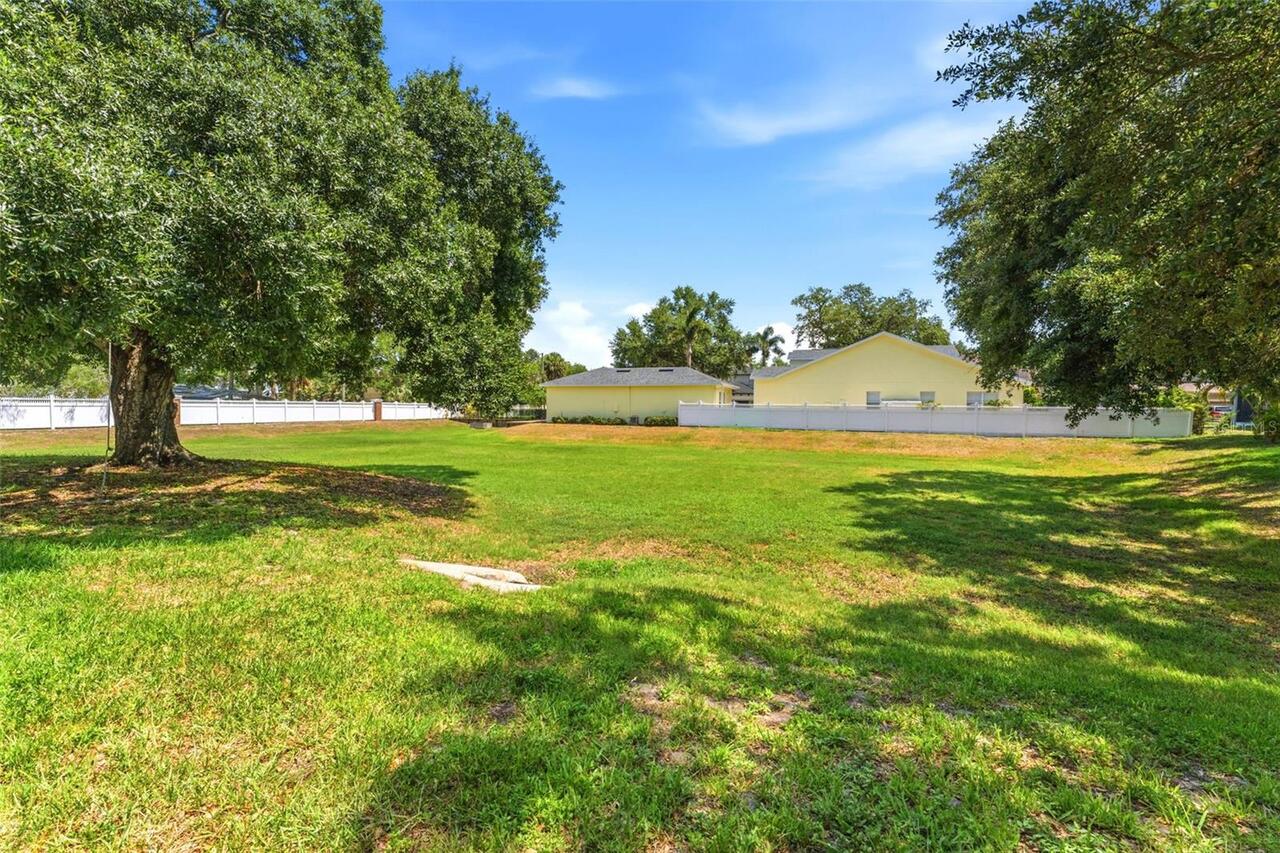 Listing Photo 35