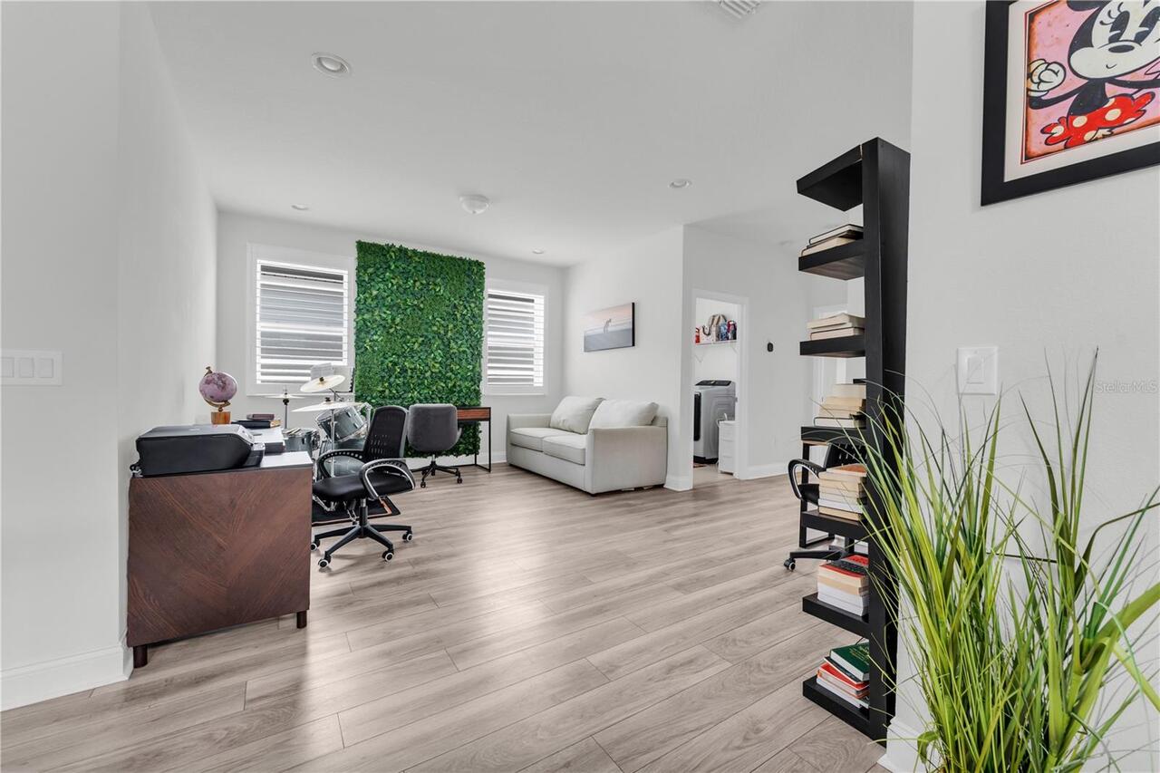 Listing Photo 19