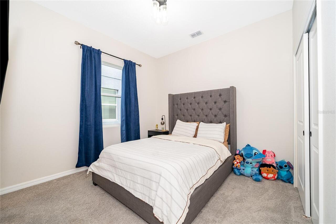 Listing Photo 10