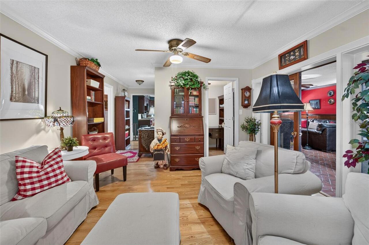 Listing Photo 25