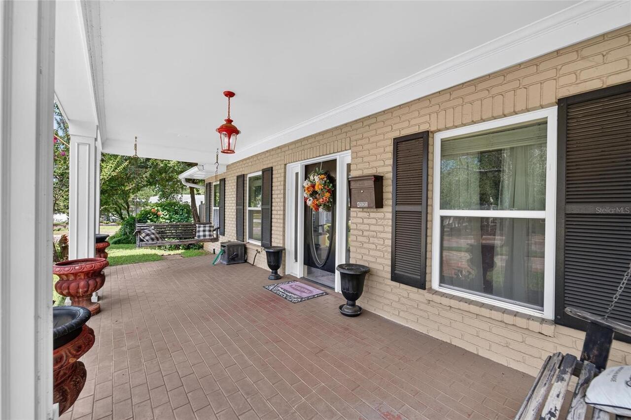 Listing Photo 9