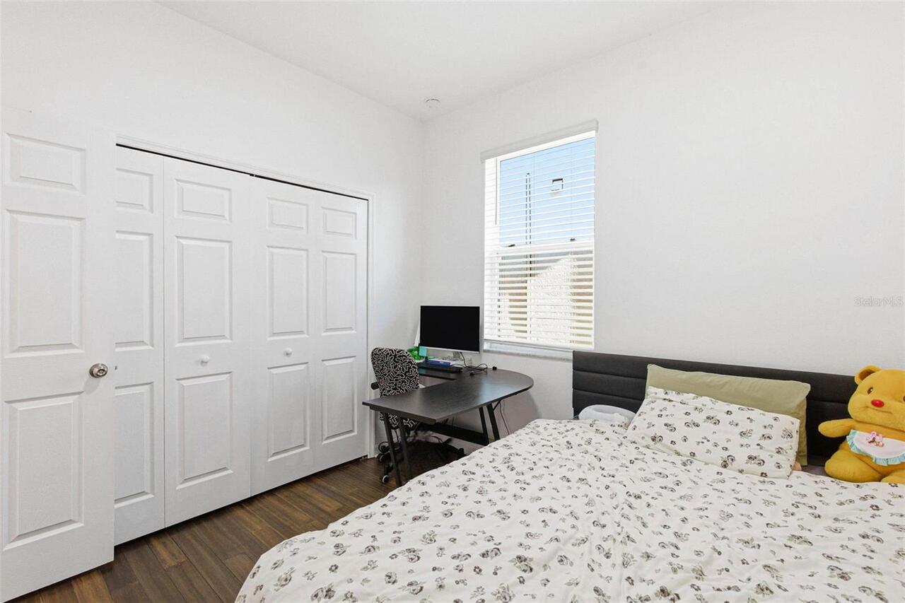Listing Photo 6