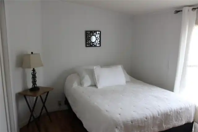 Listing Photo 19