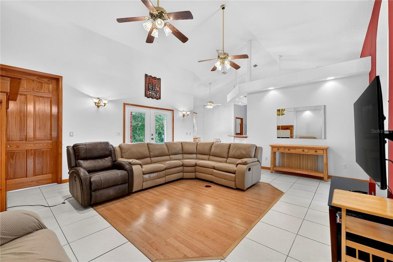 Listing Photo 18