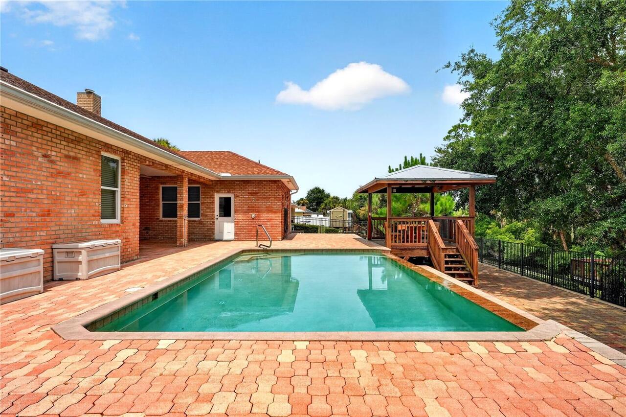 Listing Photo 42