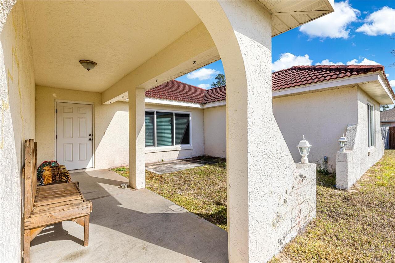 Listing Photo 6