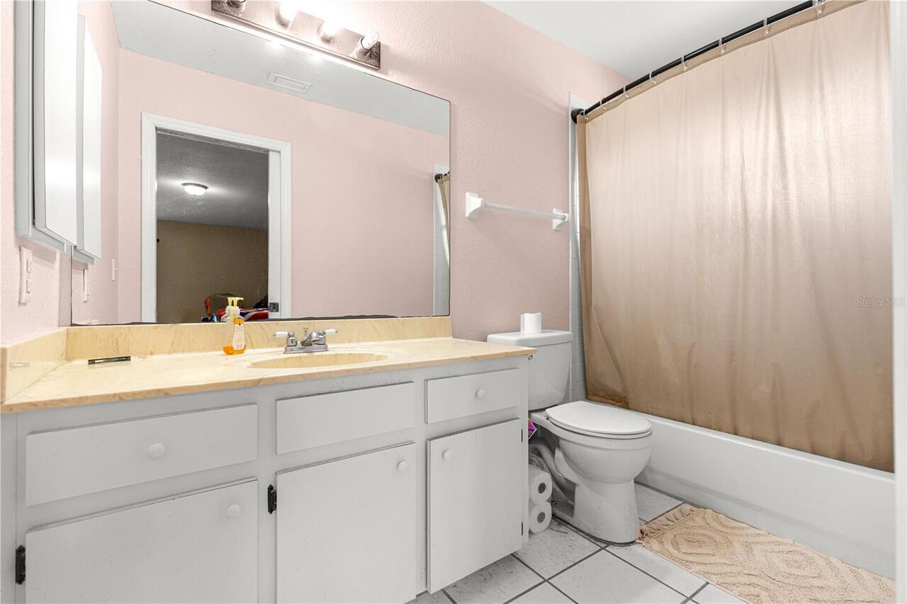 Listing Photo 9