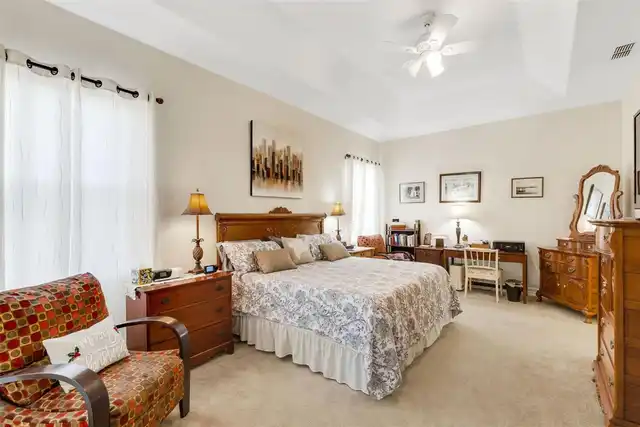 Listing Photo 21