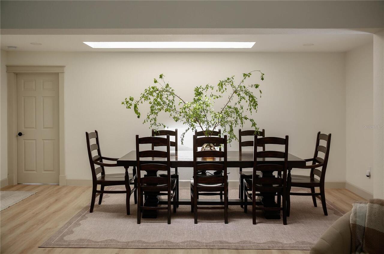 Listing Photo 33