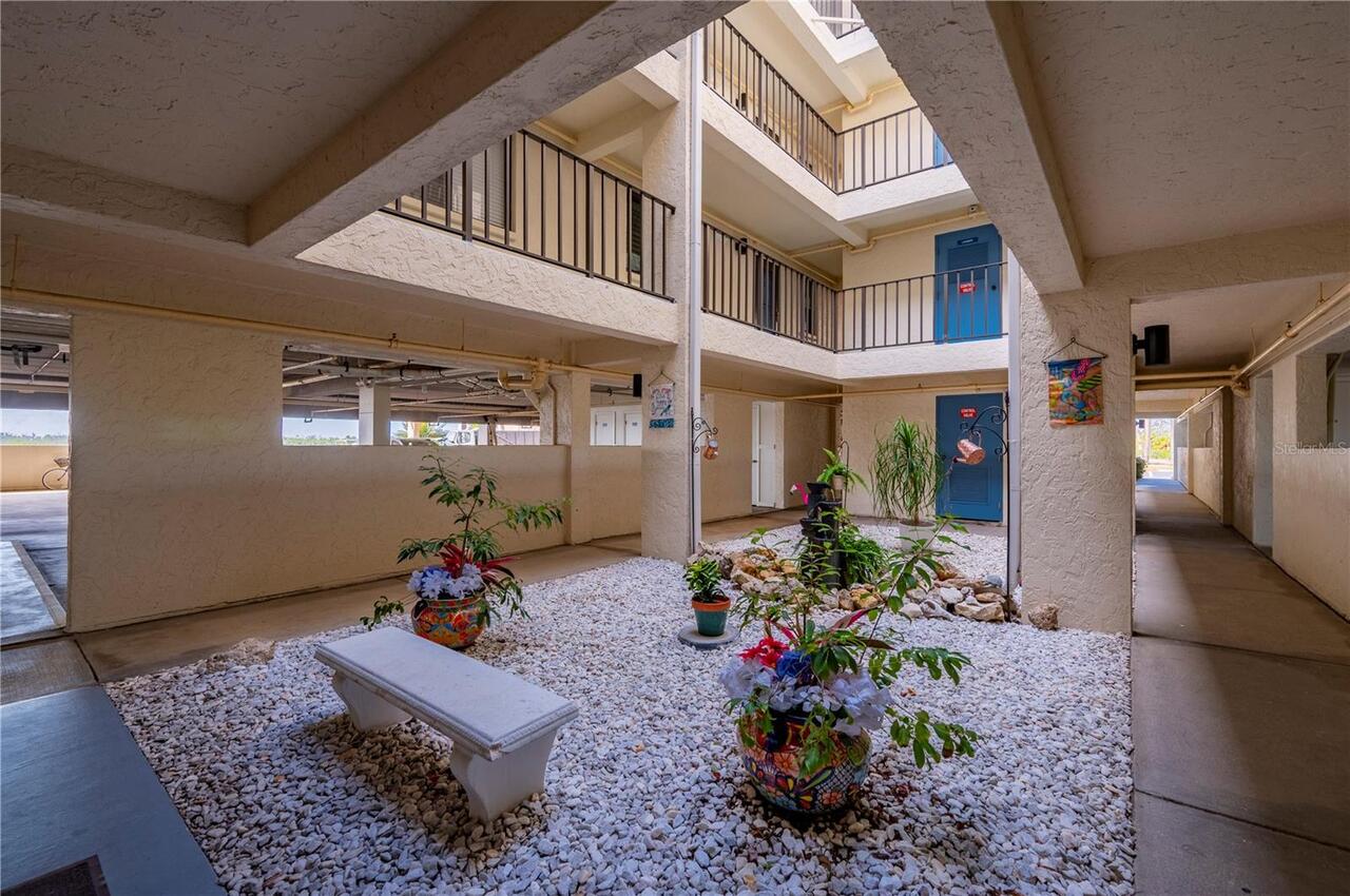 Listing Photo 32