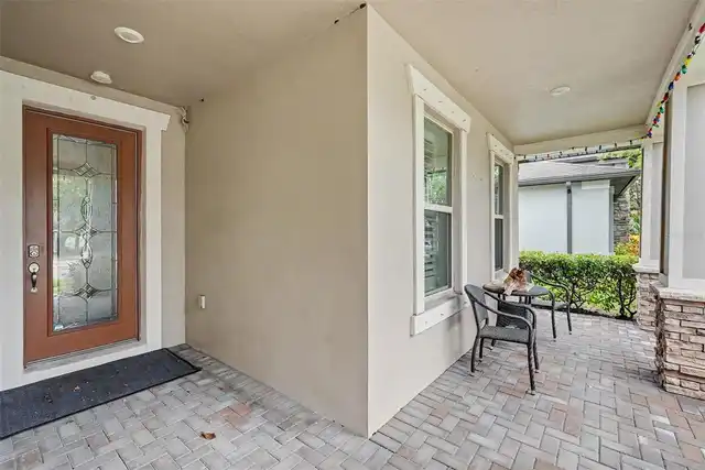 Listing Photo 10