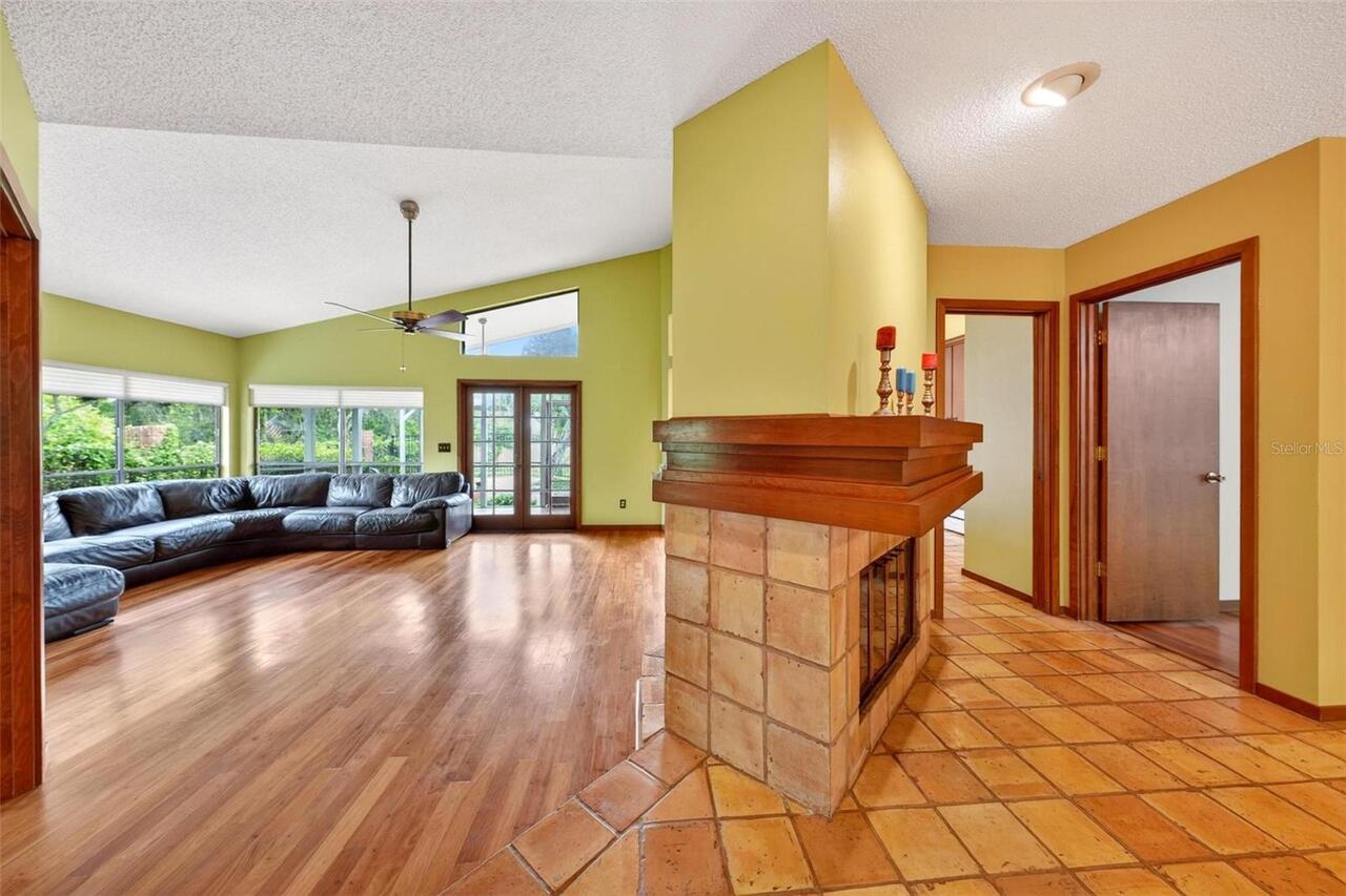 Listing Photo 16