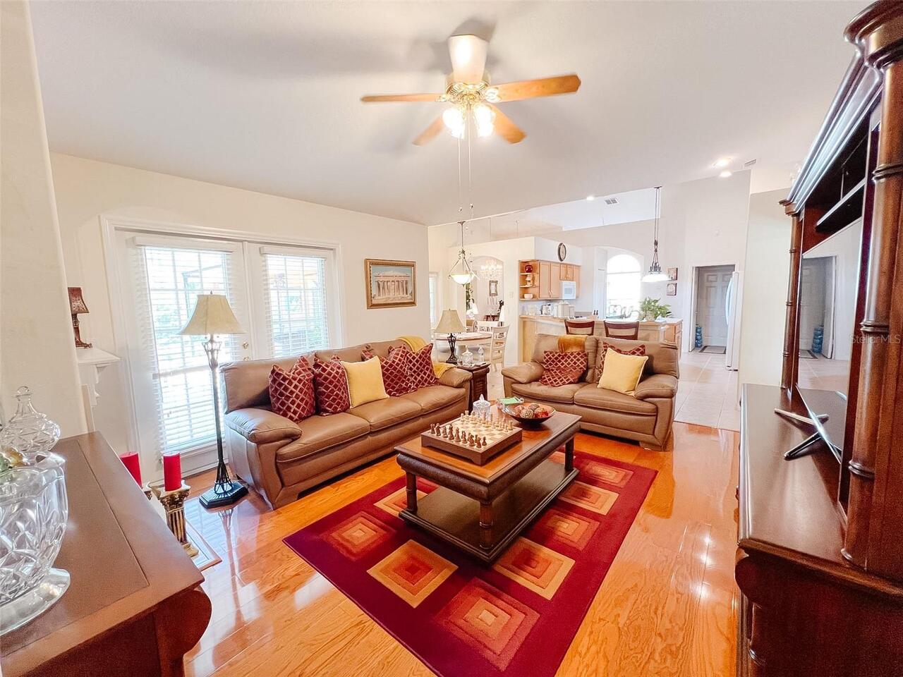 Listing Photo 18