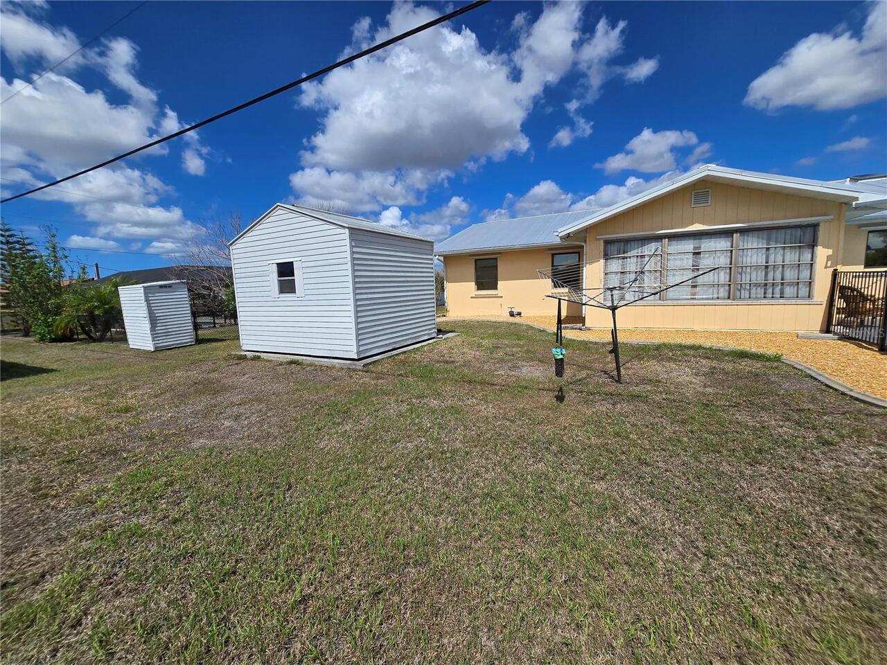 Listing Photo 10