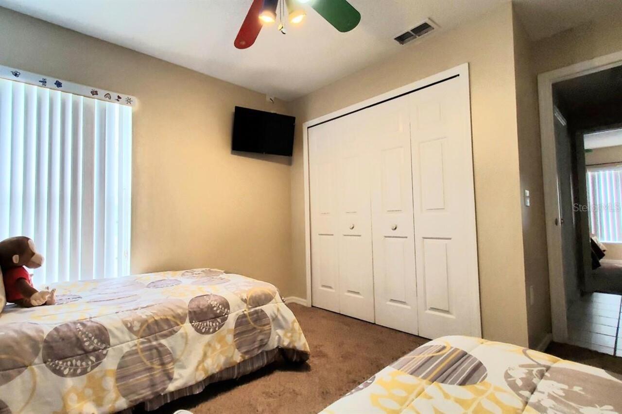 Listing Photo 15