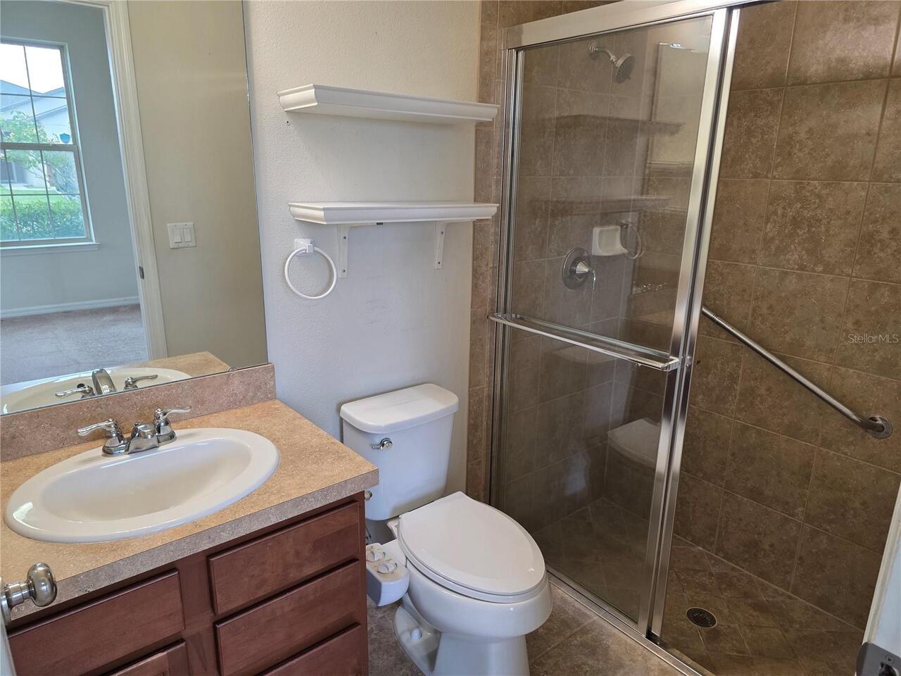 Listing Photo 6