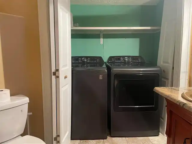 Listing Photo 11