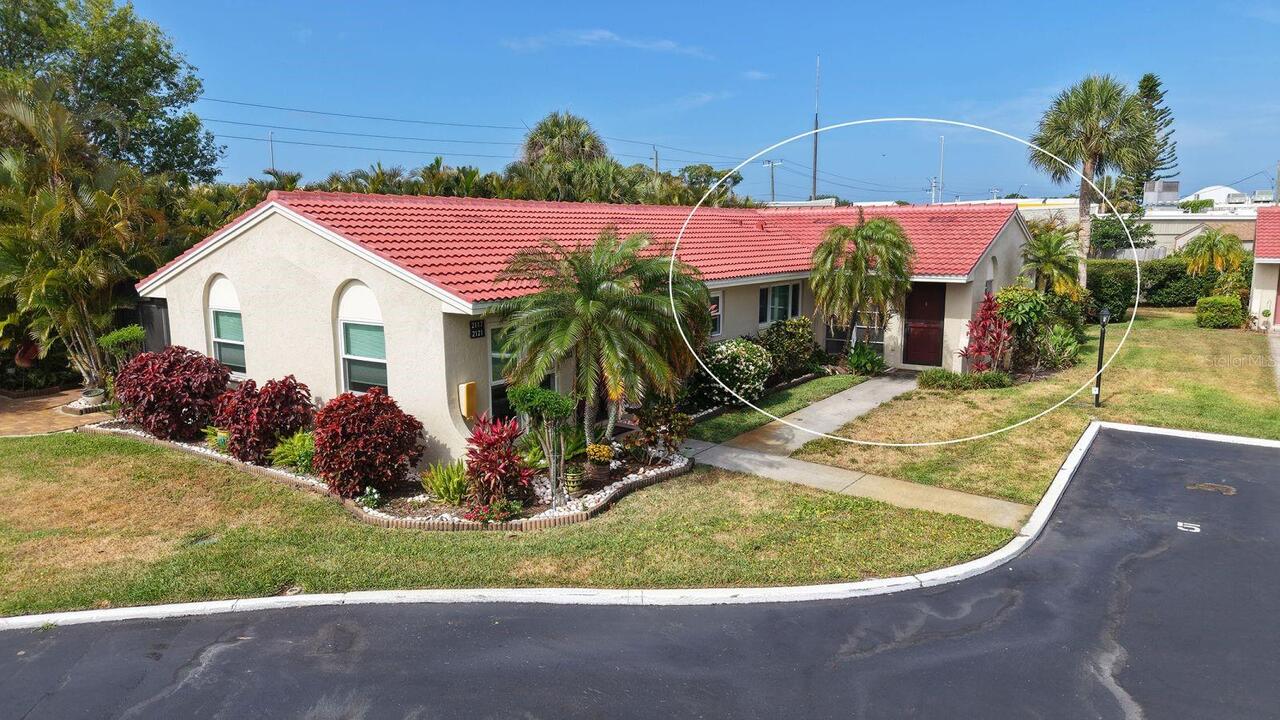 Listing Photo 6