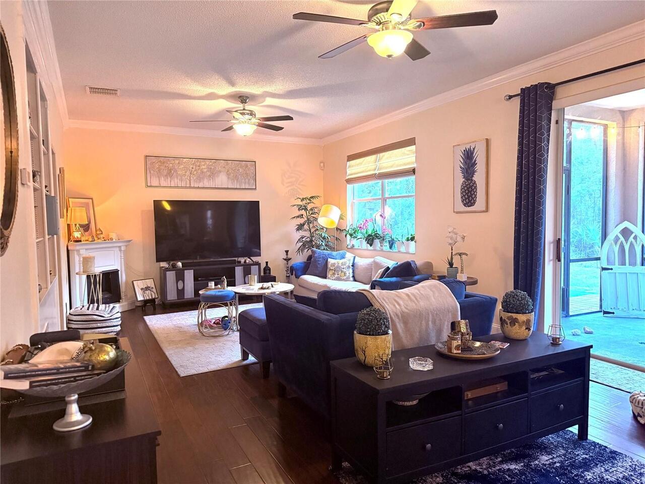 Listing Photo 8