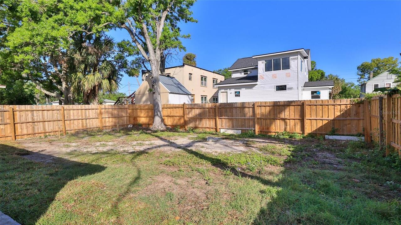 Listing Photo 25