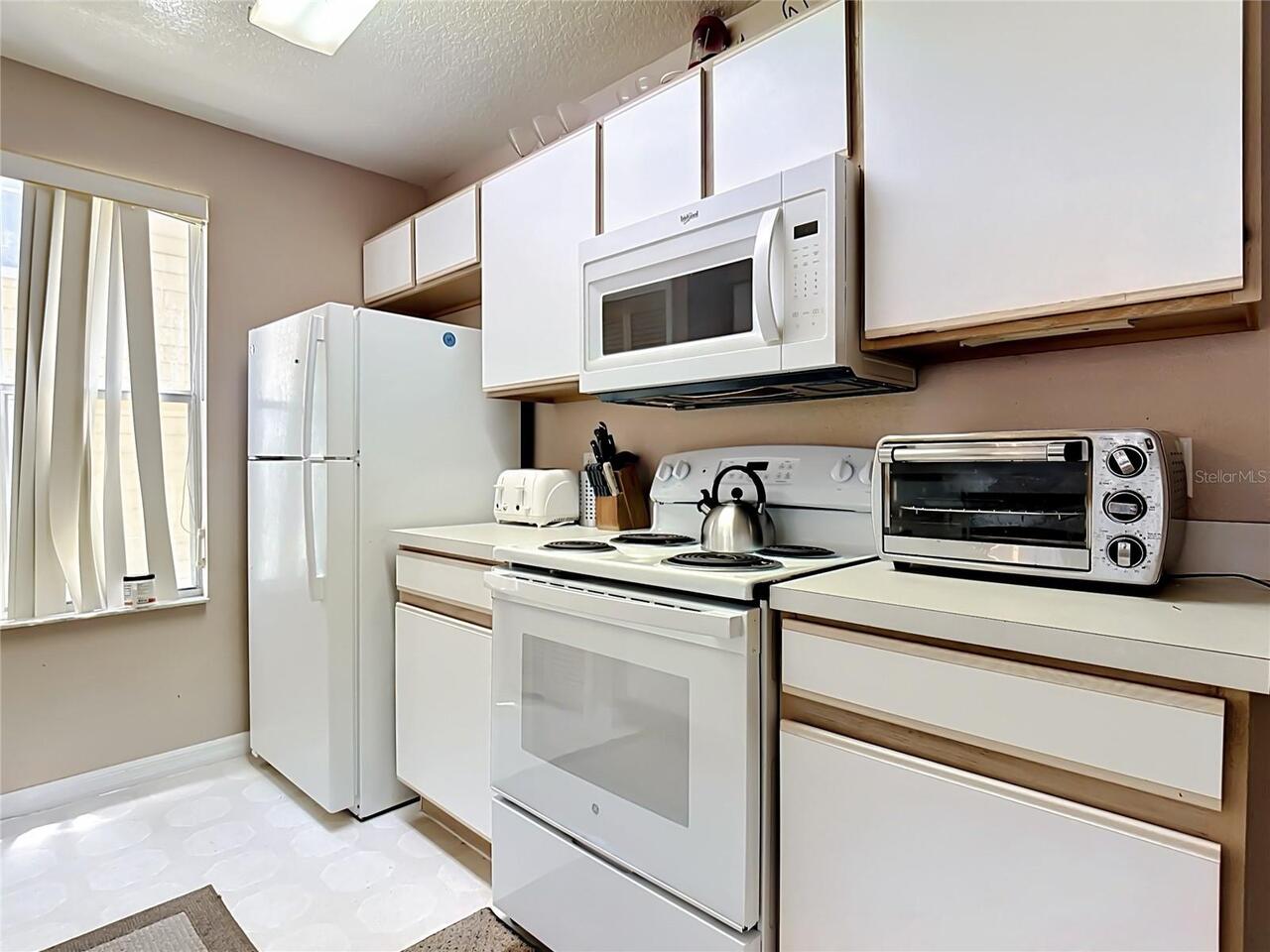 Listing Photo 34