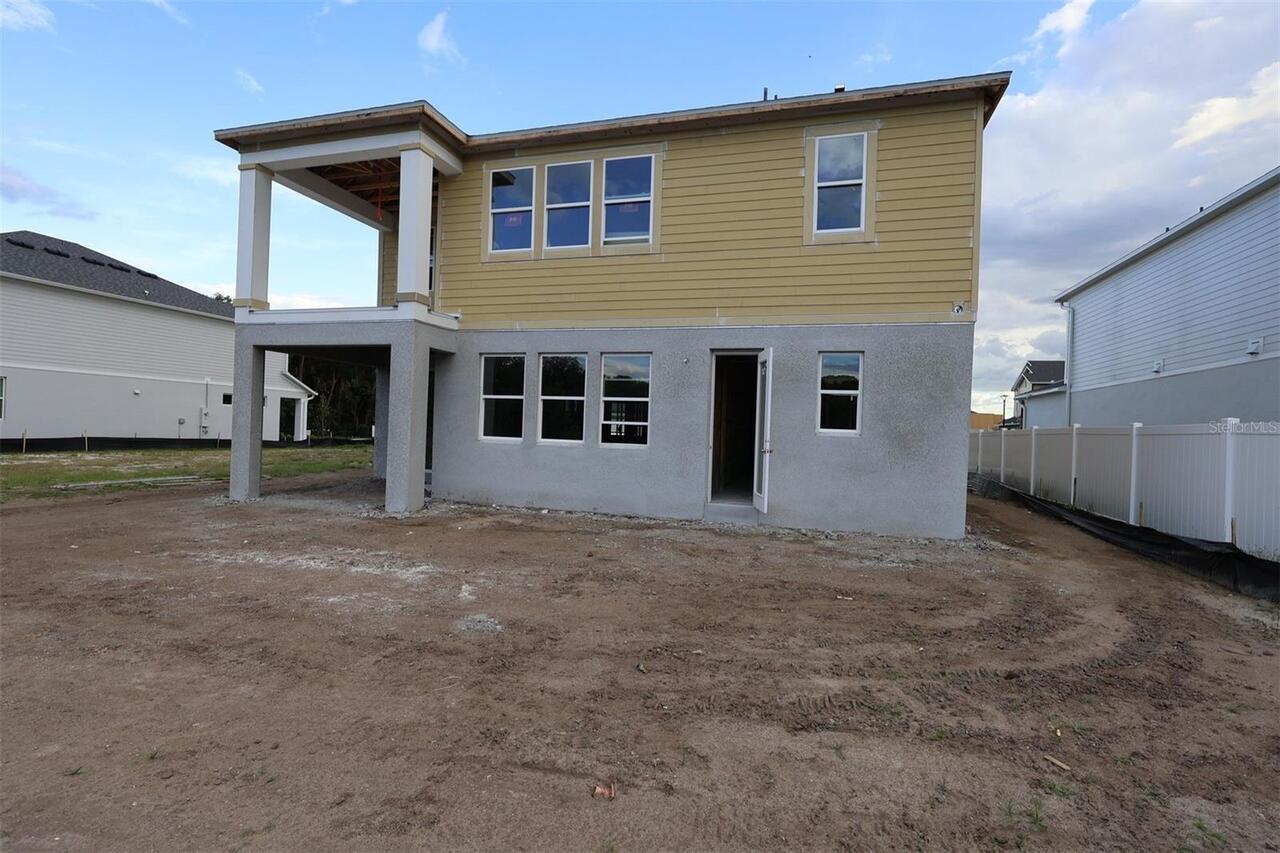 Listing Photo 11