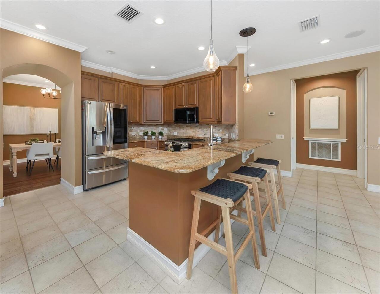 Listing Photo 15