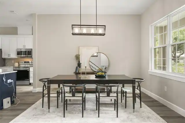 Listing Photo 8