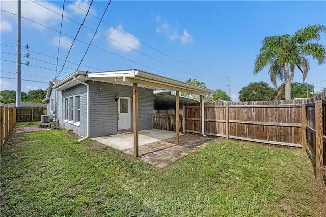 Listing Photo 17