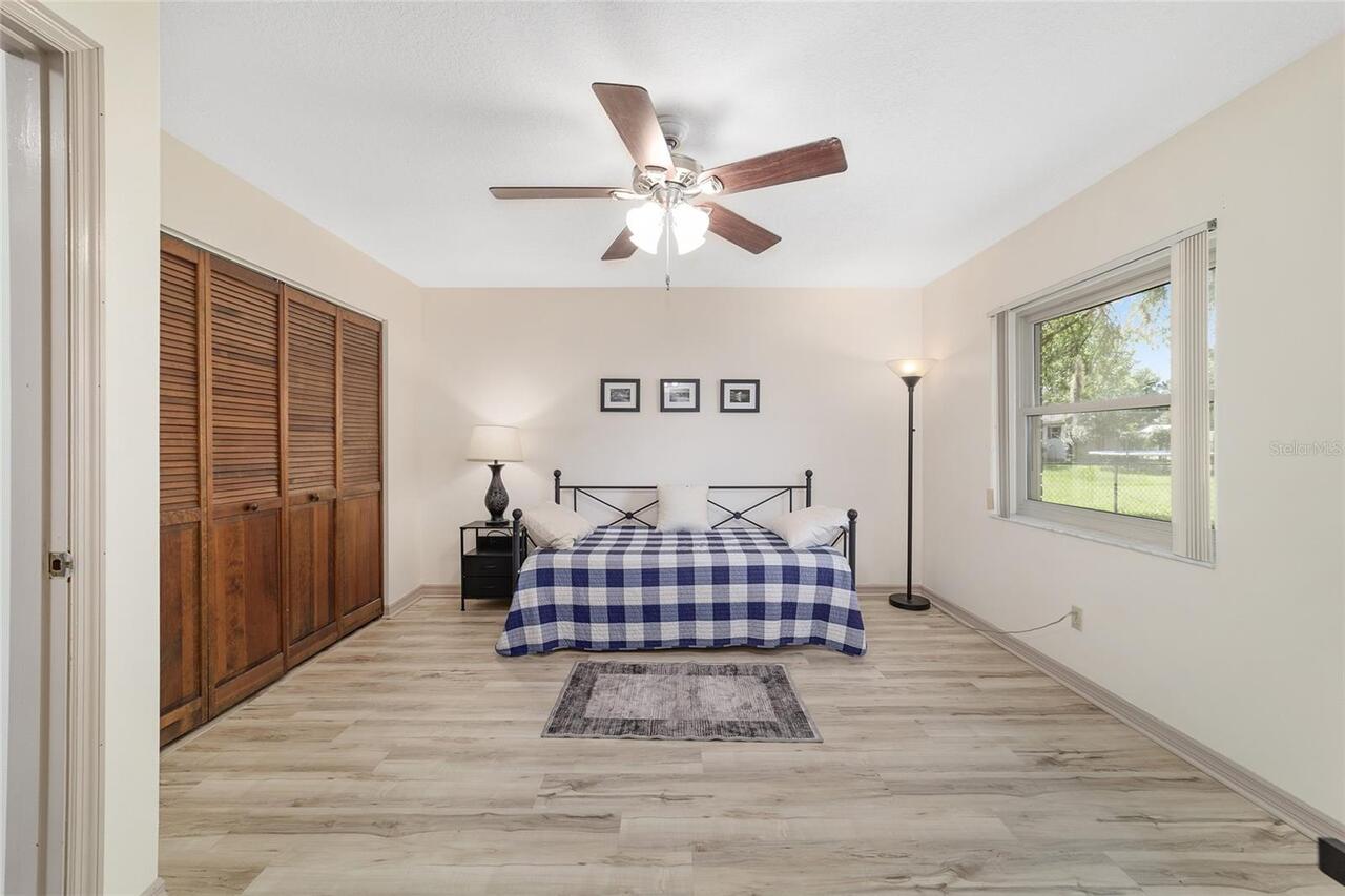 Listing Photo 42