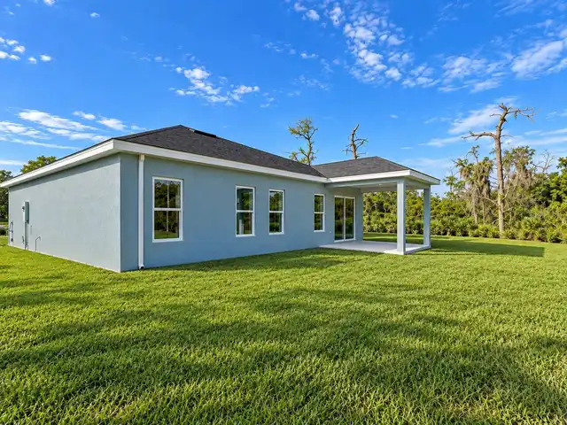 Listing Photo 8
