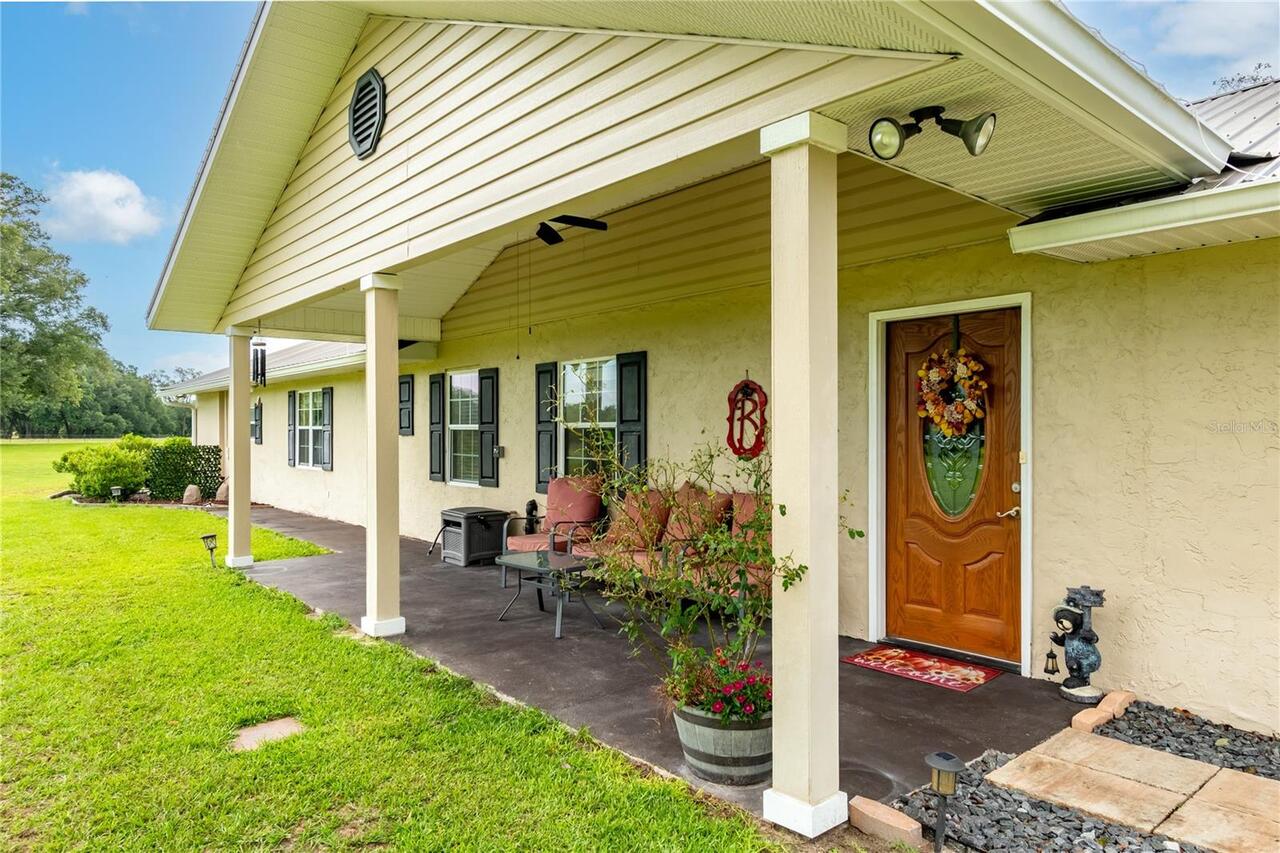 Listing Photo 11