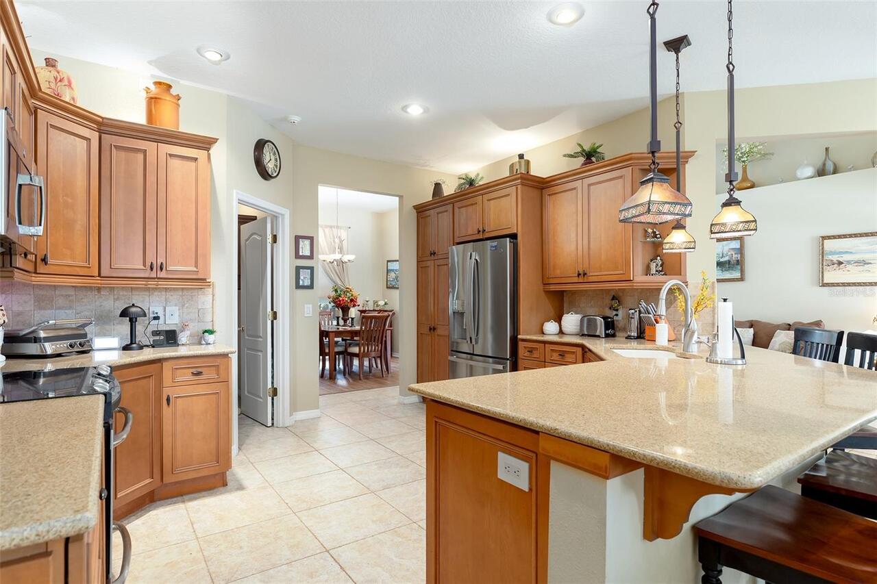 Listing Photo 11