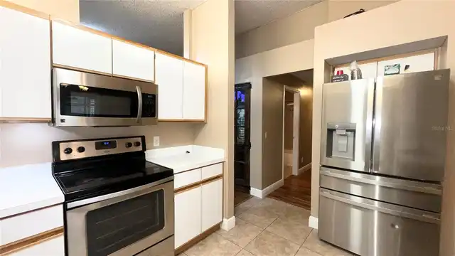 Listing Photo 17