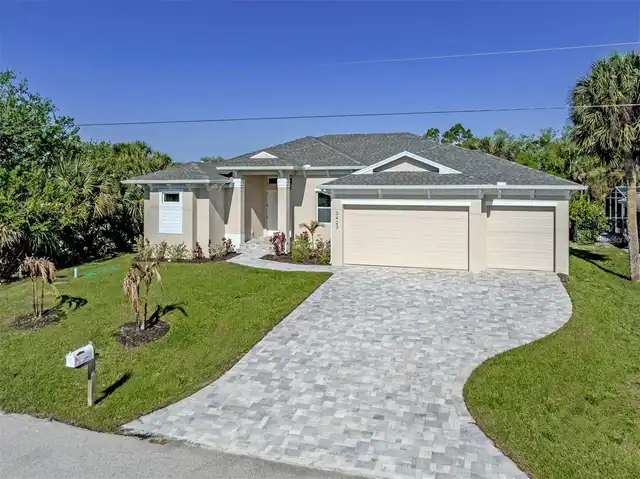 Listing Photo 23