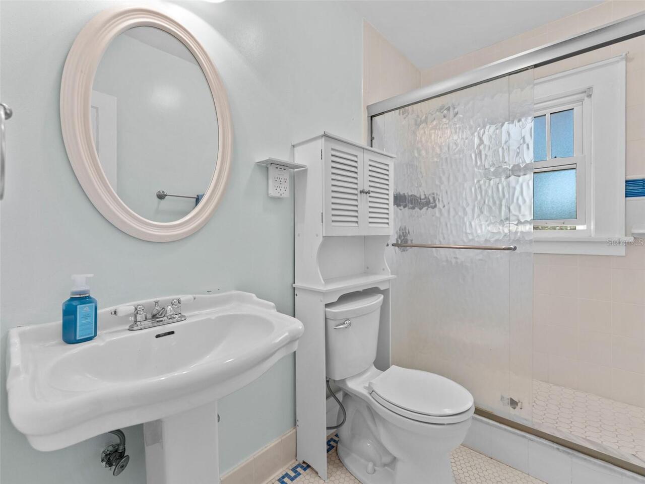 Listing Photo 25