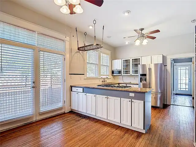 Listing Photo 15