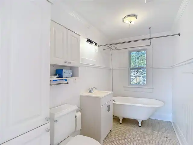 Listing Photo 44