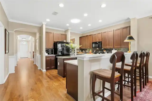 Listing Photo 10