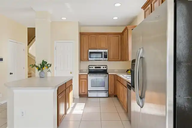Listing Photo 8