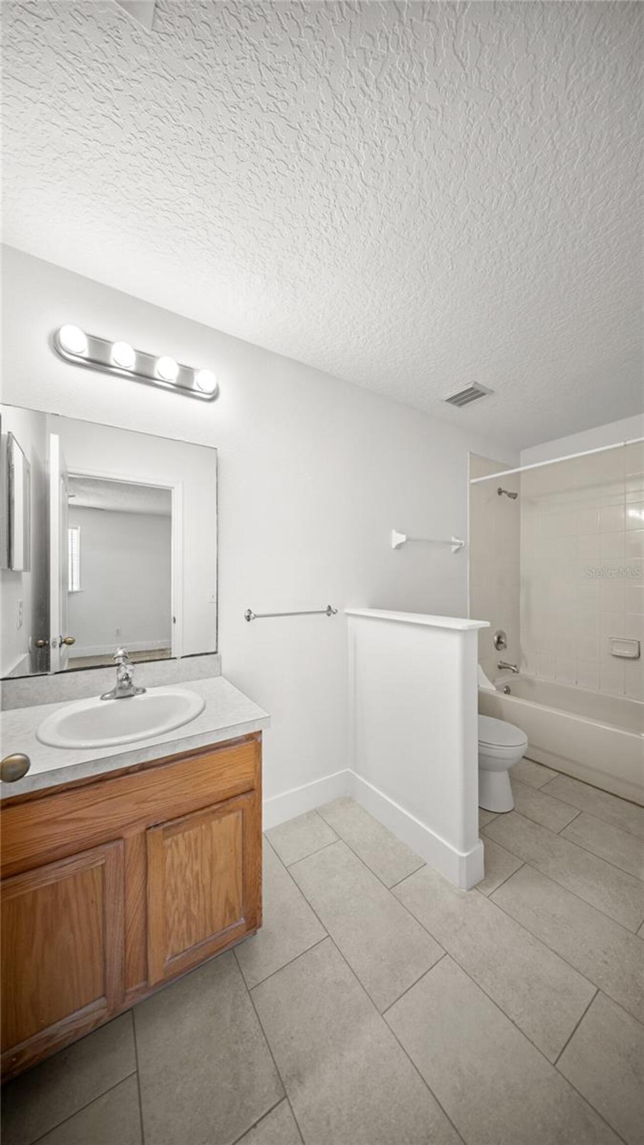 Listing Photo 33
