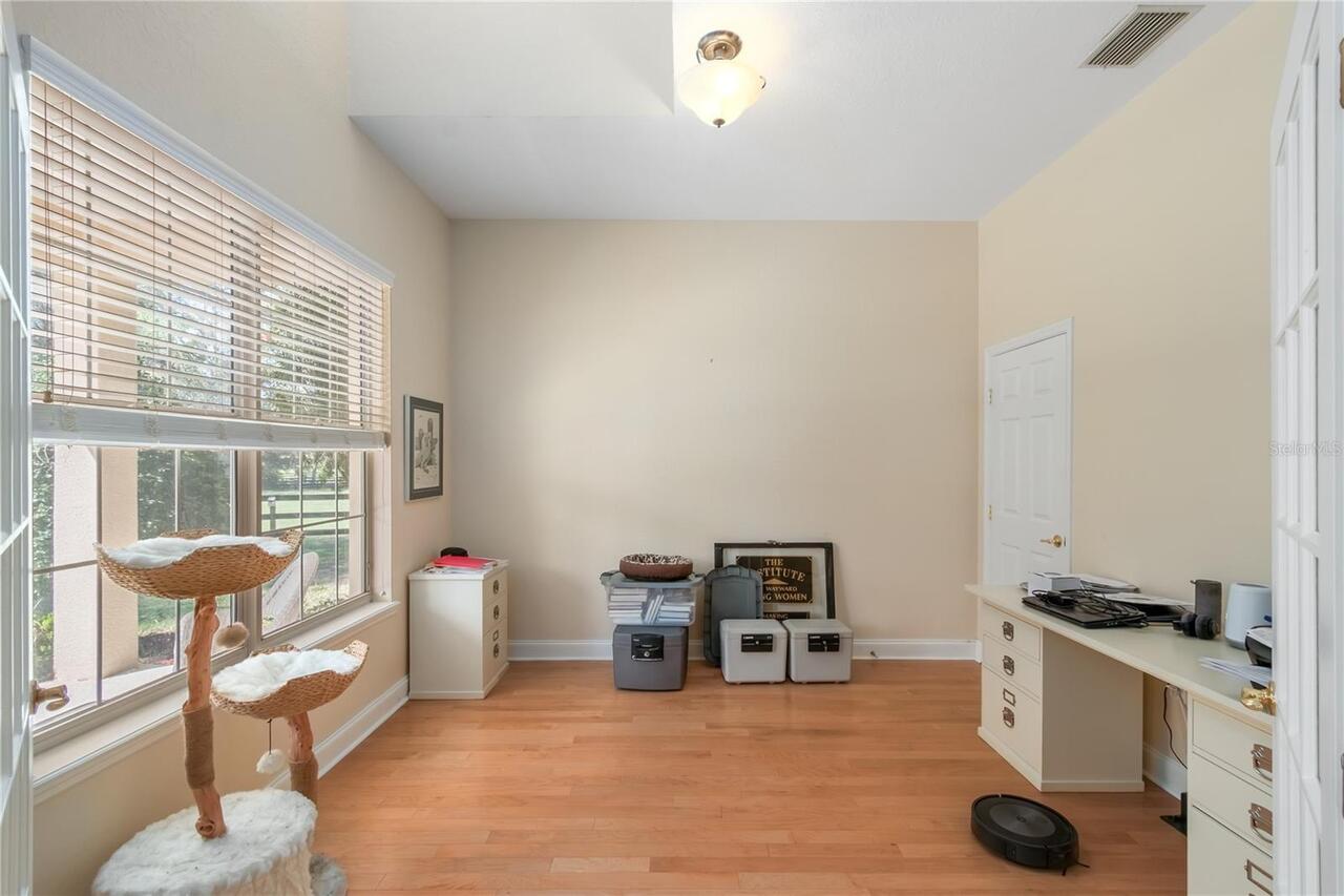 Listing Photo 21